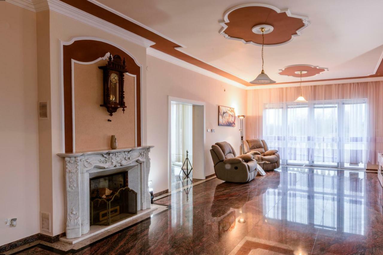 Elite Boutique Villa Oerkeny Orkeny Екстериор снимка